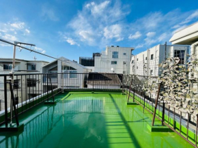 Nakano Shinbashi House with parking area and wide balcony